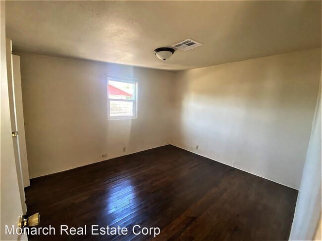Building Photo - 2 br, 1 bath House - 2825 Dona Ana Rd.