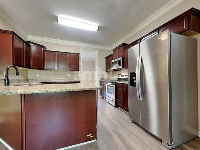 Building Photo - 4616 Wedge Hill Dr