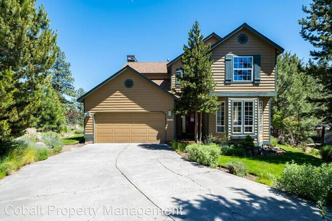 Foto del edificio - 4 br, 2.5 bath House - 2320 NW Great Pl