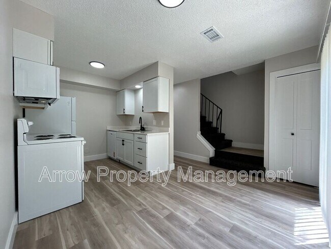Foto del edificio - 1216 S Jackson St
