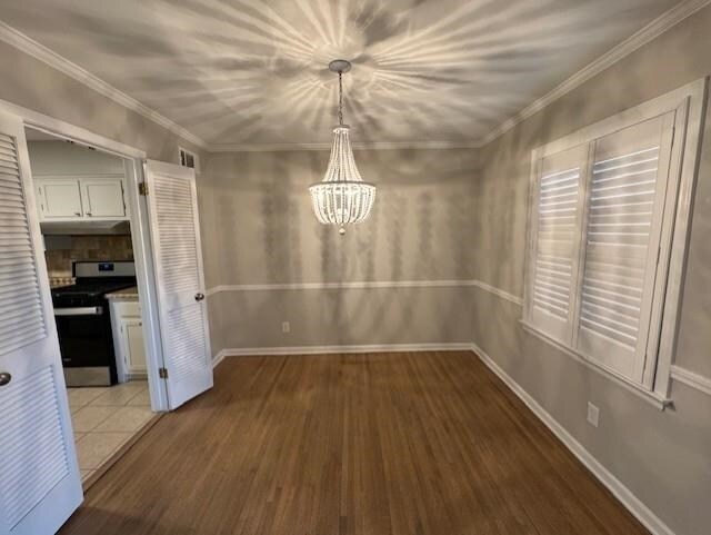 Foto del edificio - 1592 W Crestwood Dr