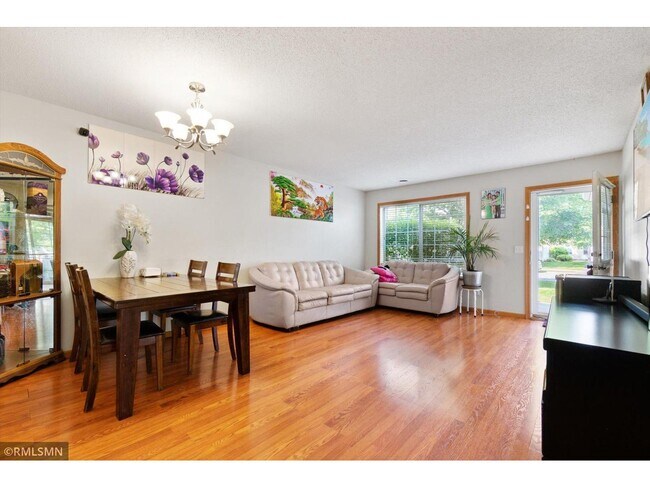 Foto del edificio - 1747 Weston Ln