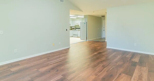 Foto del edificio - 24 Buck Cir