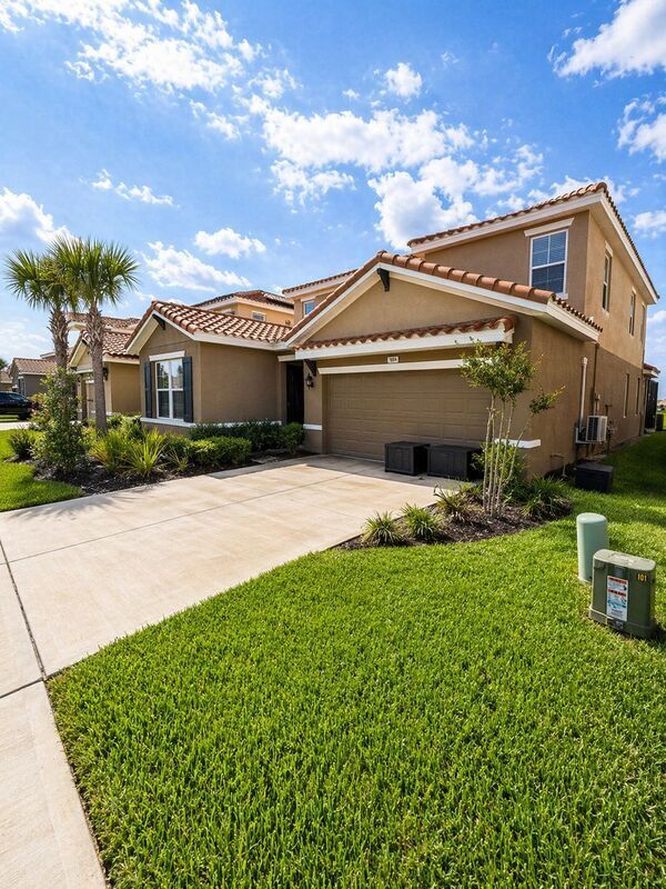 Foto del edificio - 7604 Oakmoss Loop