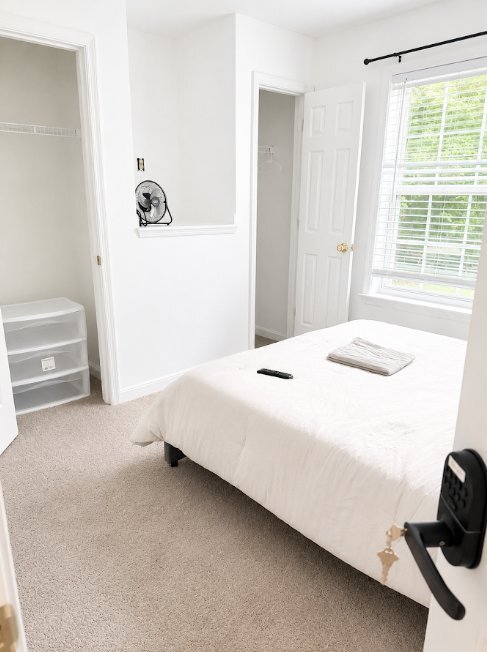 Foto del edificio - 6811 Sawmill Cir