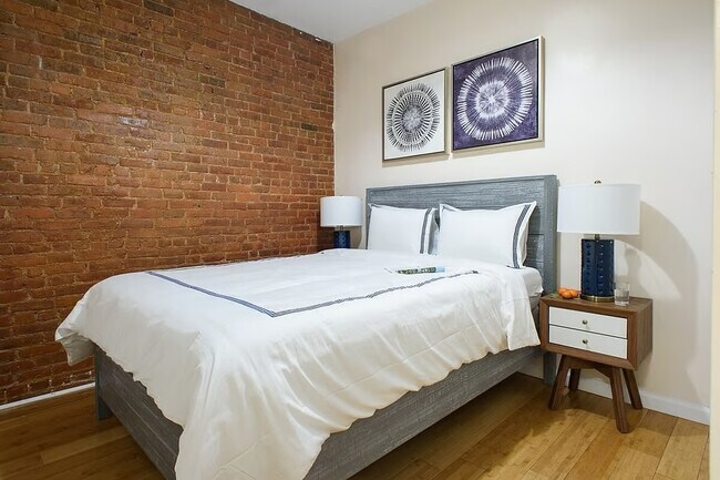 Foto del edificio - 236 E 30th St