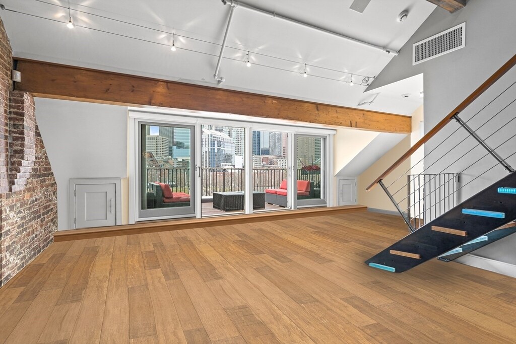 Foto principal - 39 Commercial Wharf