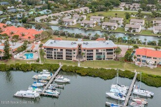 Building Photo - 18 Marina Isles Blvd
