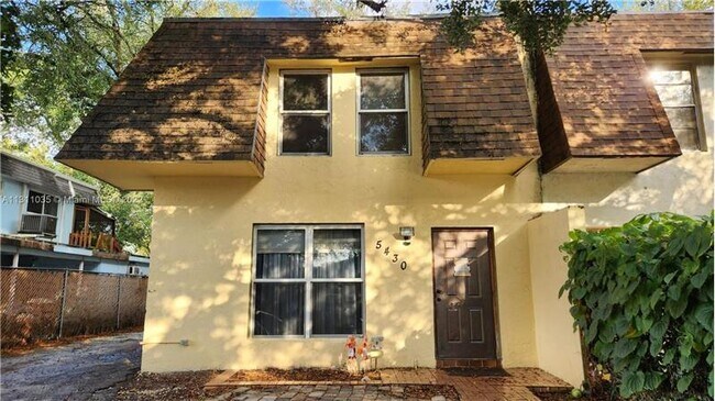 5430 SW 43rd Terrace Unit 5430 photo'