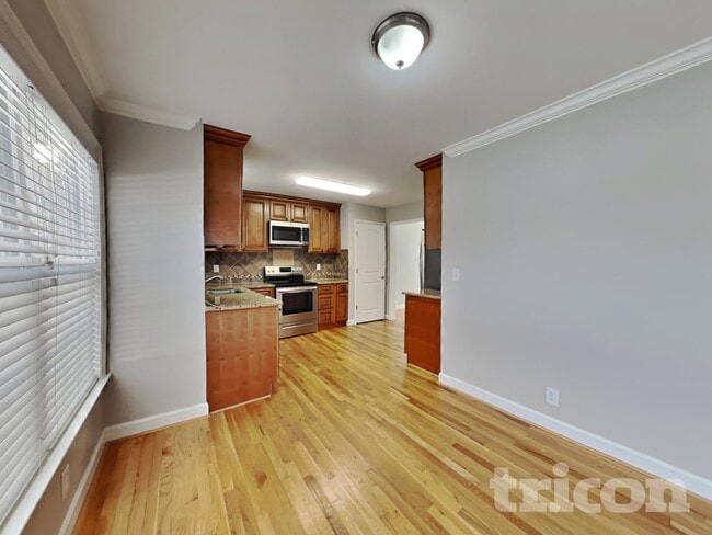 Foto del edificio - 114 Brighton Village Ln