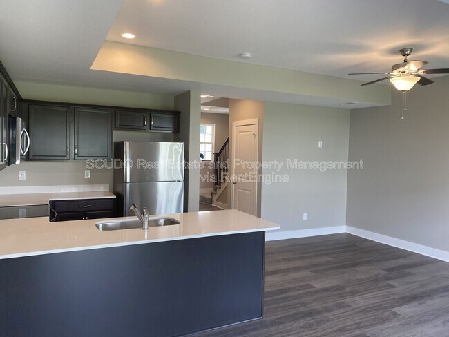 Foto del edificio - 336 N 4th Terrace
