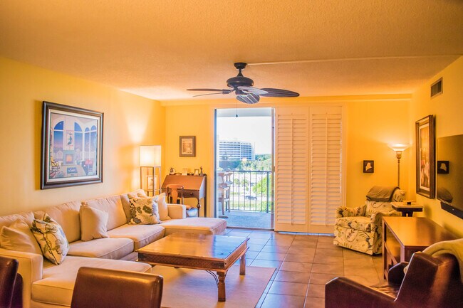 Building Photo - 1200 Marine Way