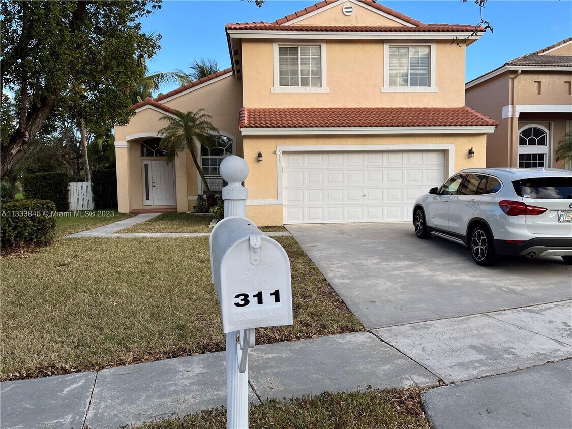 311 SW 192nd Terrace, Pembroke Pines, FL 33029 House Rental in