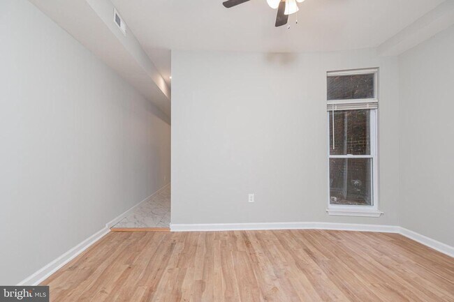 Foto del edificio - 2245 Cecil Ave