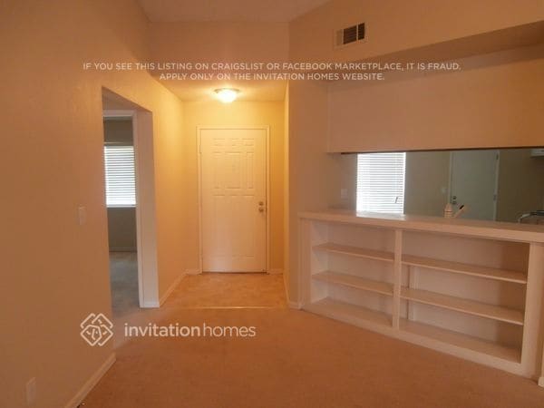 Building Photo - 1009 Murre Way