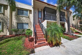 Building Photo - 412 Lakeview Dr