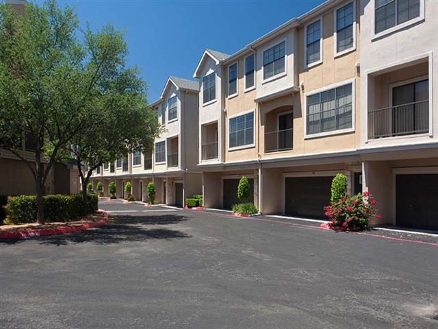 Foto del edificio - The Quarry Townhomes