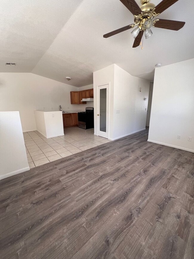 Building Photo - GP -7221 Murray Lane