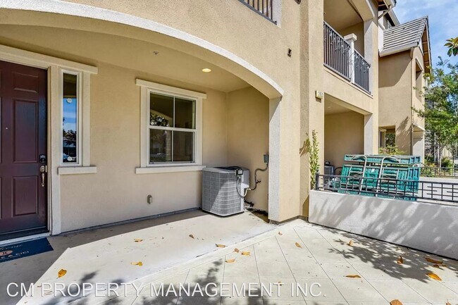 Foto del edificio - 4 br, 4 bath House - 2051 Oakland Road