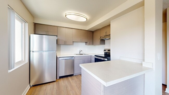 Interior Photo - Rosebeach
