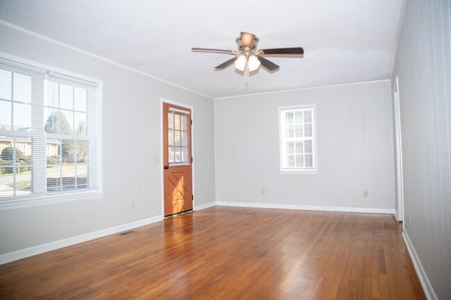 Building Photo - 3 bedroom/ 2 bathroom rental in Cullman City limits