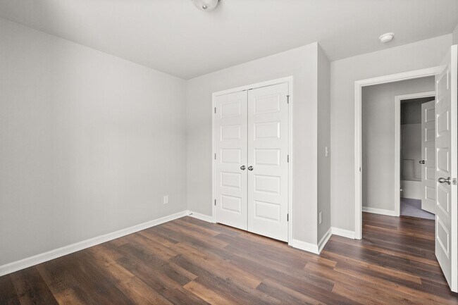 Foto del edificio - 4 Bed 2.5 Bath Single Family Home in Gaine...