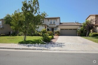 Building Photo - 31804 Bottle Brush St