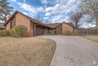 Building Photo - 3619 Chatham Ct