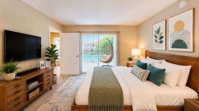 Building Photo - Venetian Apartamentos Houston