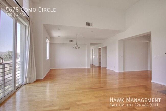 Building Photo - 5678 Como Cir