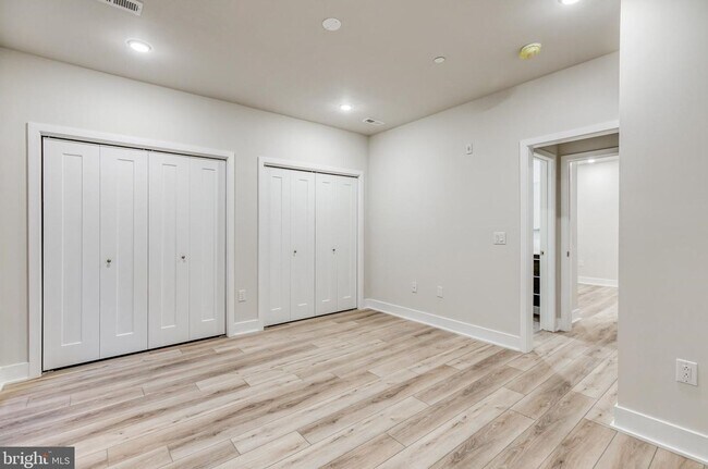 Building Photo - Brand New Luxury Apartments
