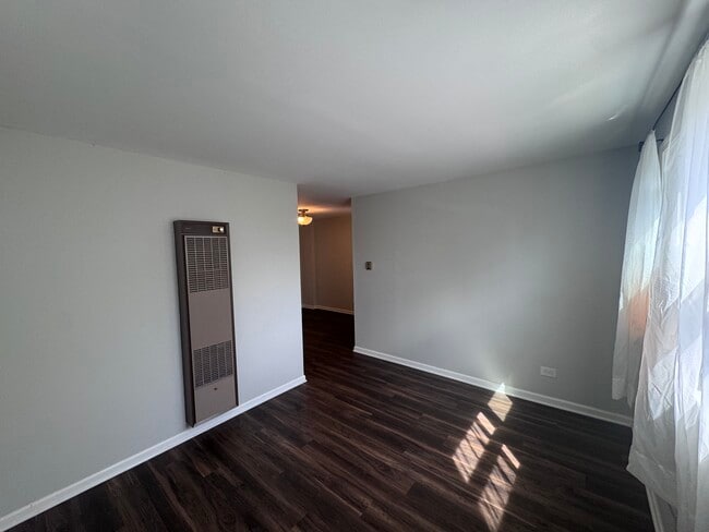 Foto del edificio - 5448 W Agatite Ave