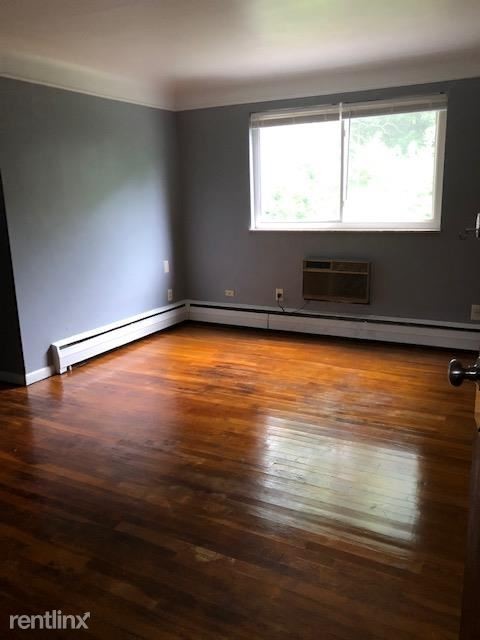 Foto del edificio - 7843 Dawn Rd