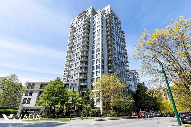 Photo du bâtiment - Circa Apartment For Rent 1101-3660 Vanness...