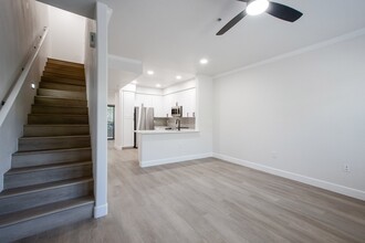 Haven Townhomes at P83 photo'