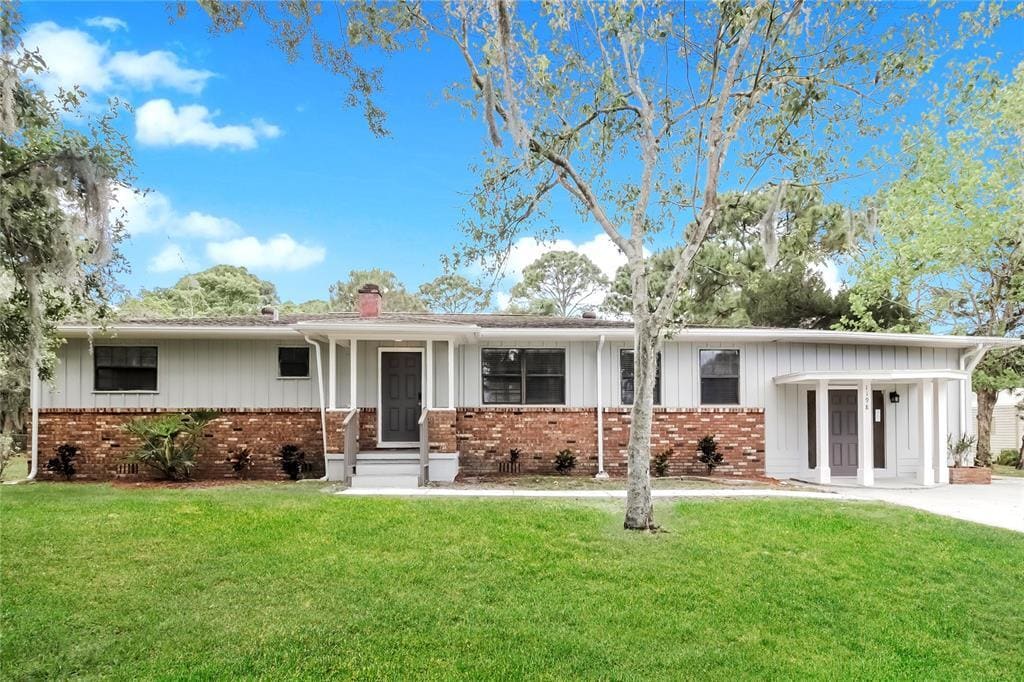 Primary Photo - 1198 S Golf Lake Dr