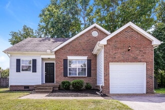 Building Photo - 1502 Cedardale Rd