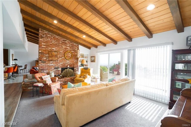Foto del edificio - 3 br, 2 bath House - 29872 Knoll View Dr