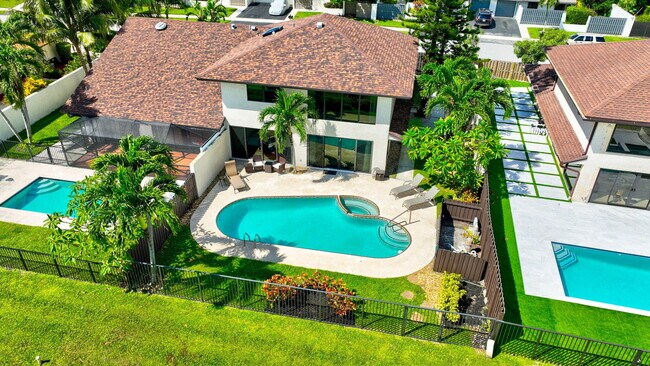 Foto del edificio - 291 SW 28th Ave