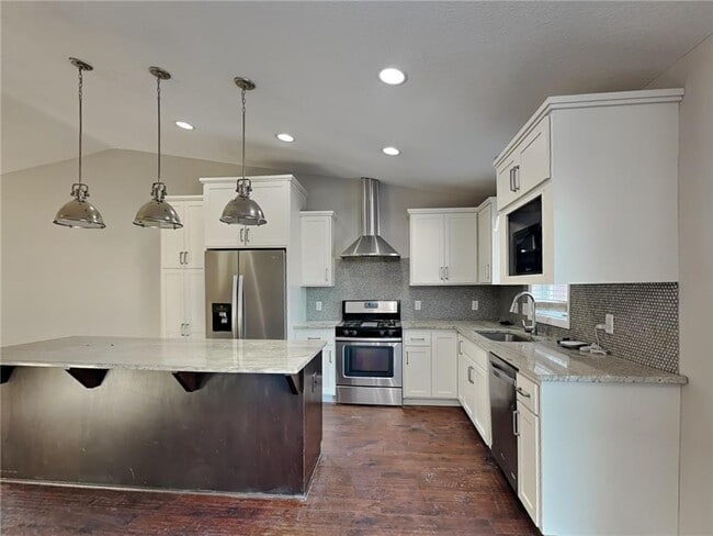 Foto del edificio - 1525 Independence Ave N