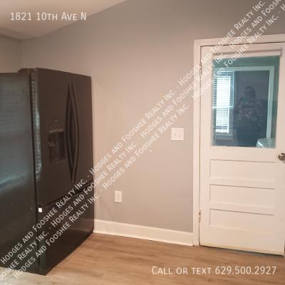 Foto del edificio - 1821 10th Ave N