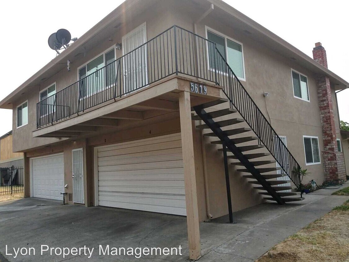 Foto principal - 2 br, 1 bath House - 5619 42nd Street Apt. #4