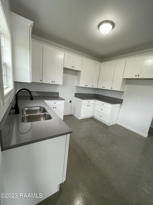 175 Le Village Loop, Opelousas, LA 70570 House for Rent in Opelousas