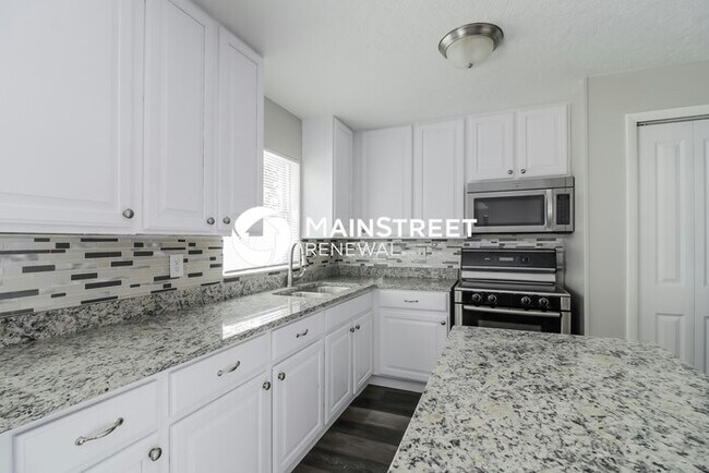 Foto del edificio - 3 Bedroom Pet-Friendly Home in Melbourne, FL with Main Street Renewal