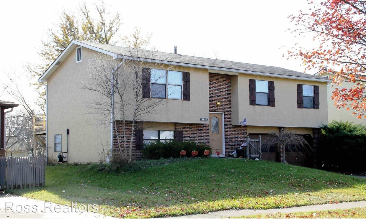 Primary Photo - 5417 Taylor Lane Ave