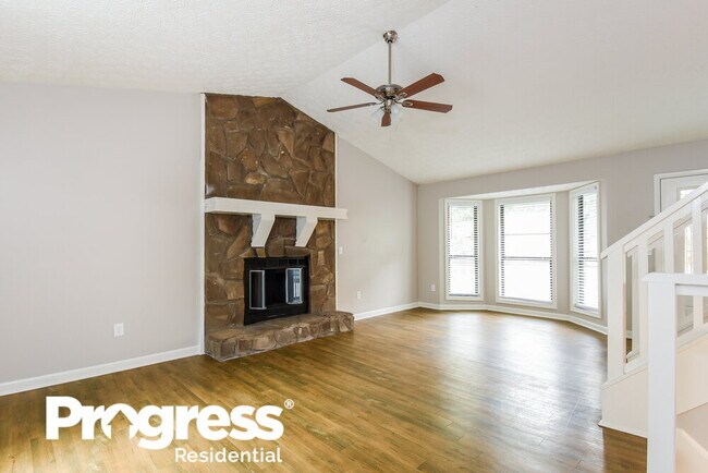 Foto del edificio - 4860 Chapelle Ct