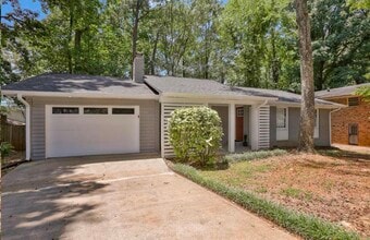 Building Photo - 3558 Troutdale Ct