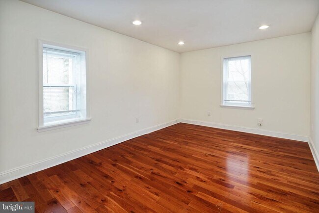 Foto del edificio - 1510 Brown St