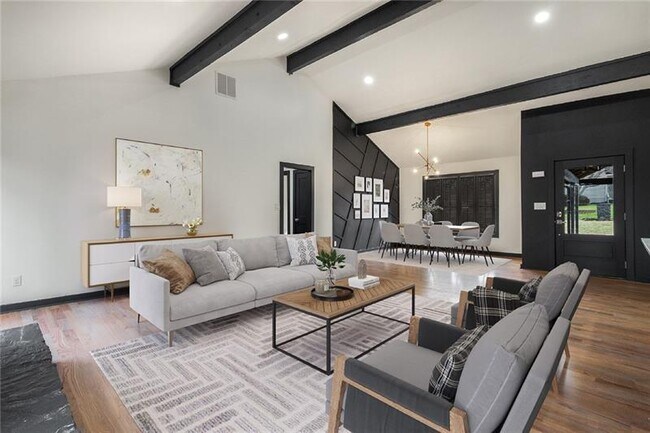 Building Photo - 3706 Loveland Terrace