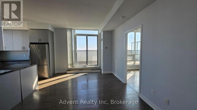 Building Photo - 185 Bonis Ave